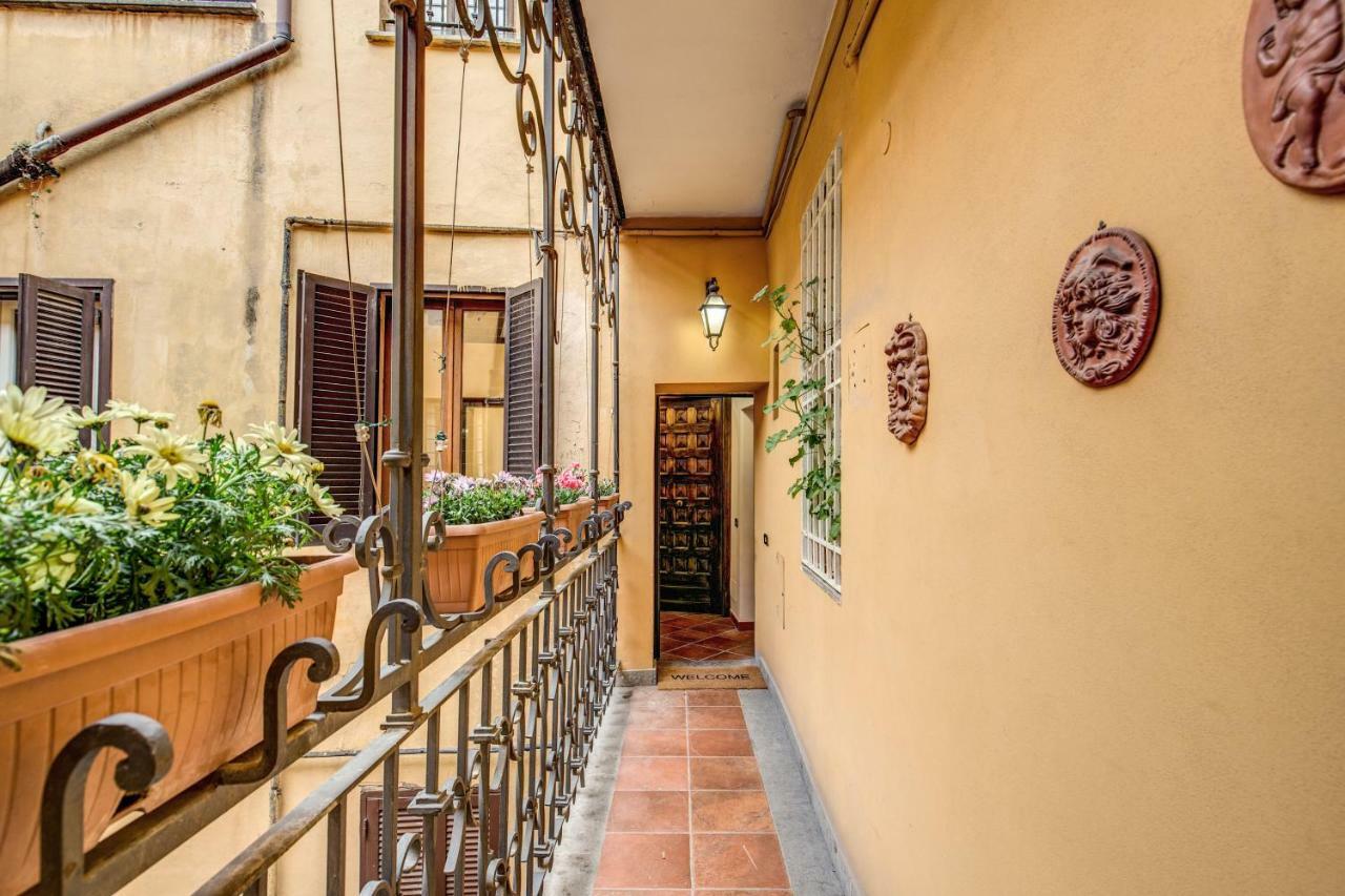 Apartment Fresh House Trevi 1 Rom